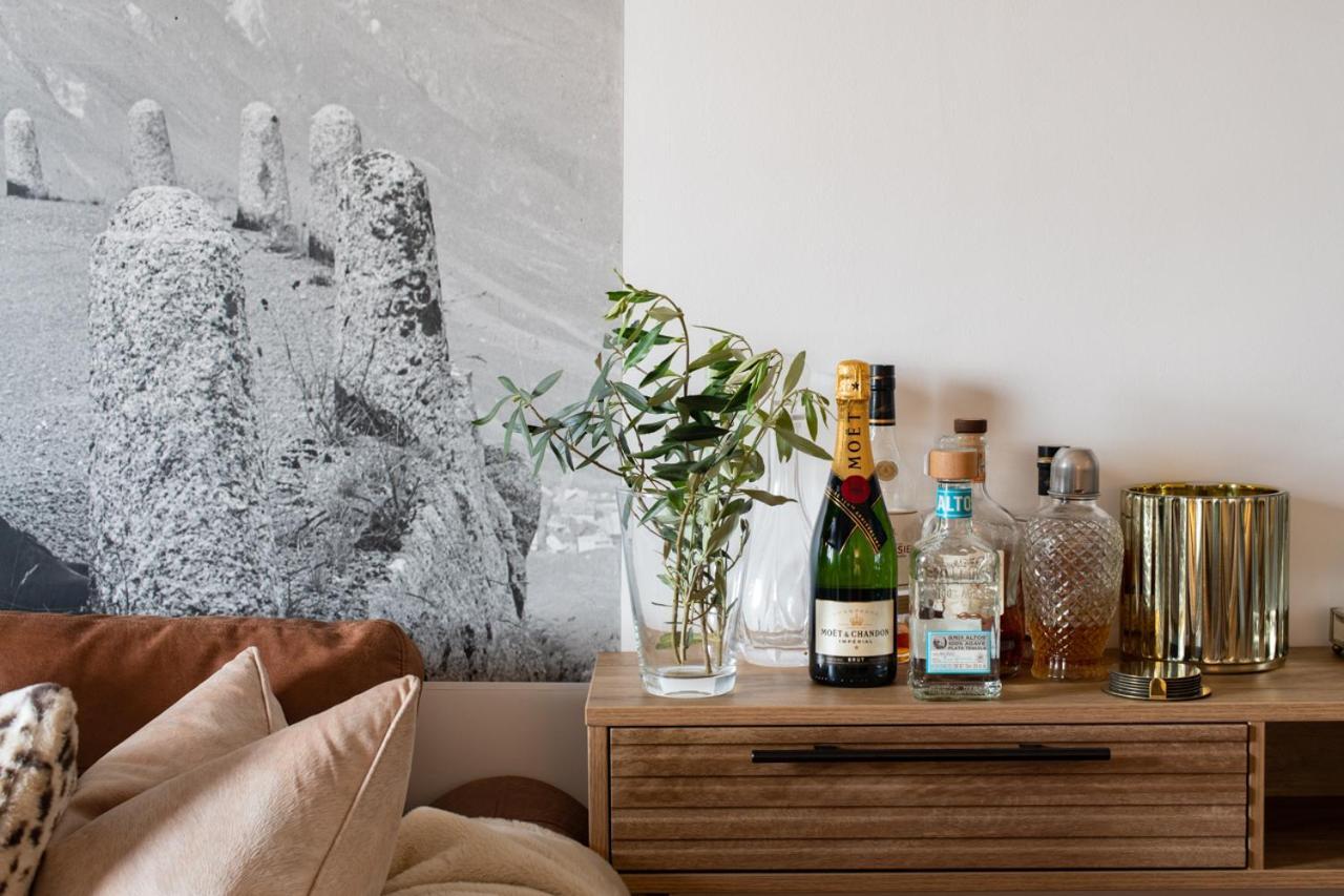 Rwy Suite007 Luxury Signature Apartment With Sea View & Optional Parking Plymouth Bagian luar foto