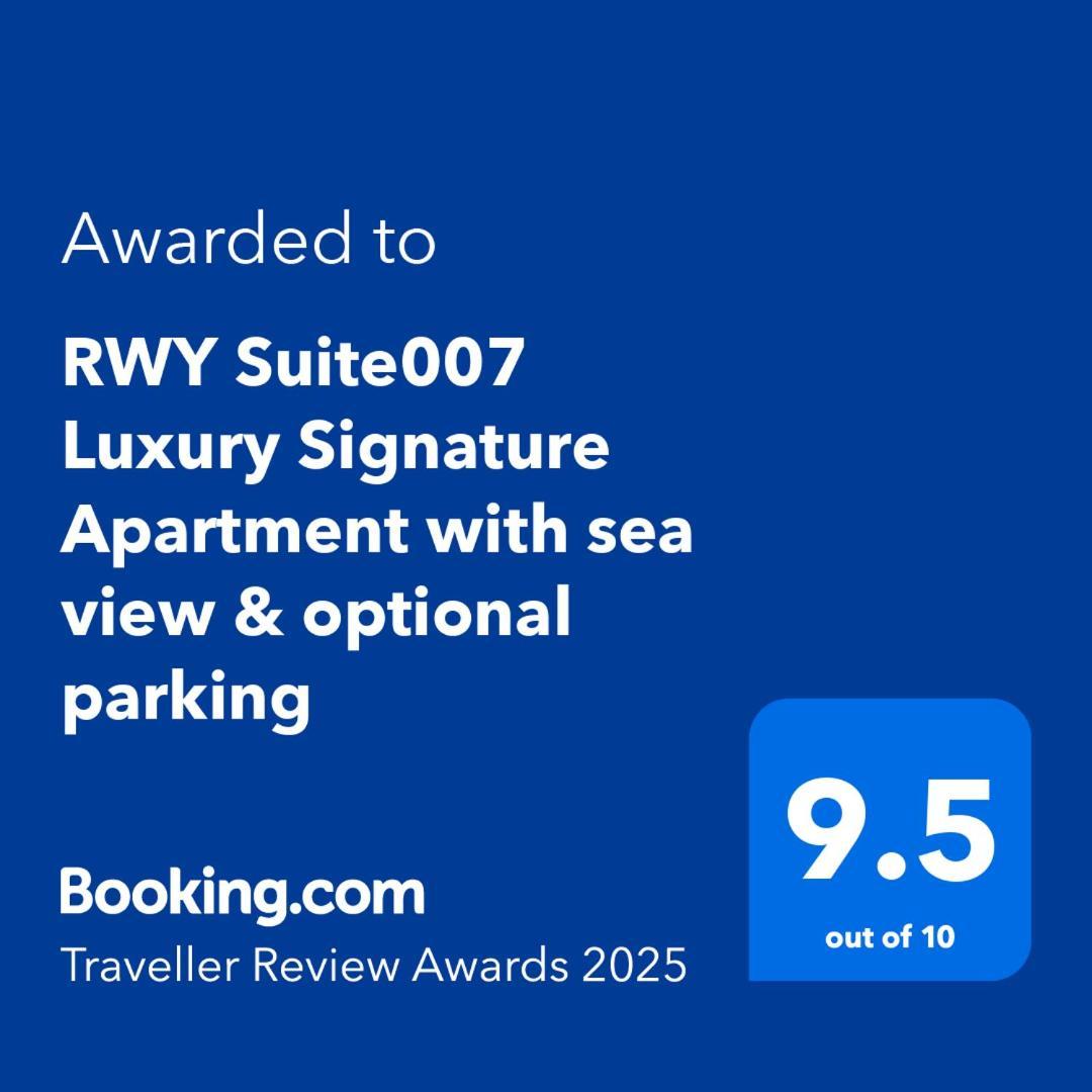 Rwy Suite007 Luxury Signature Apartment With Sea View & Optional Parking Plymouth Ruang foto